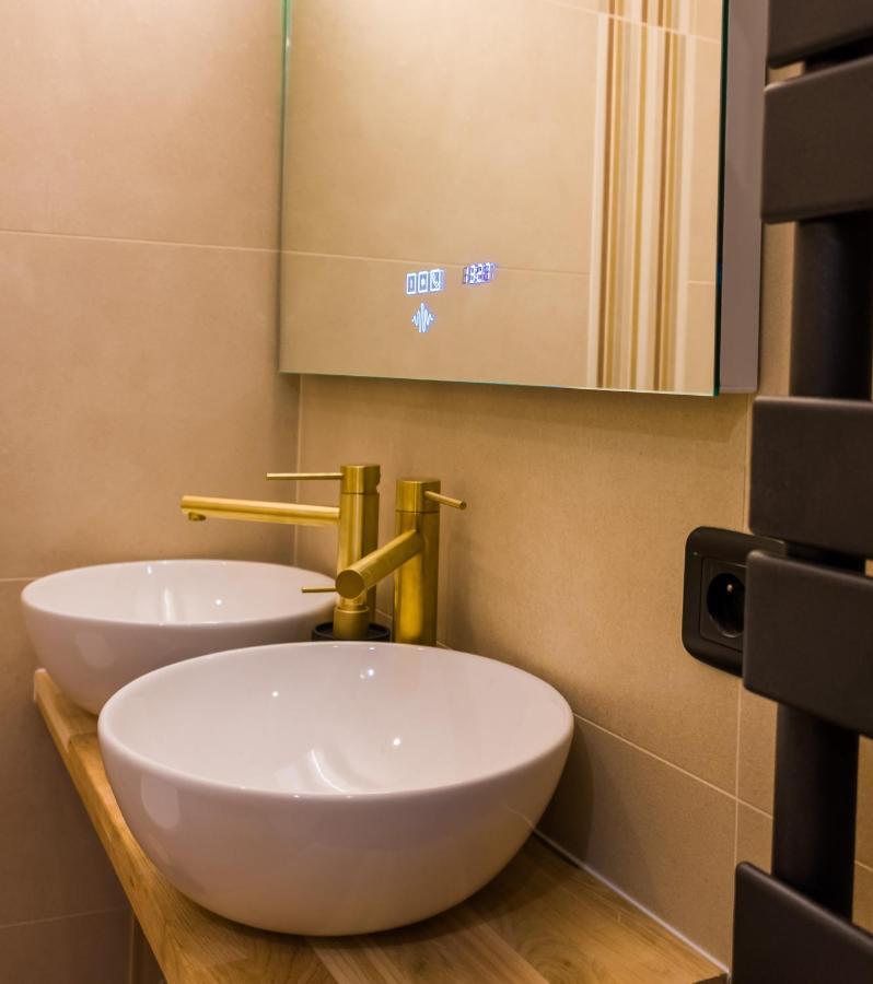 Nice Vieille Ville Appartement Neuf Et Cosy, Deux Chambres, 6 Couchages ภายนอก รูปภาพ